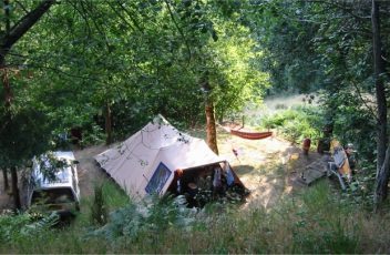 Quels-sont-les-plus-beau-lieux-à-visiter-au-camping-Le-Belvèdère-en-Auvergne